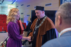Od lewej: prof. PRz B. Zatwarnicka-Madura, prof. PRz A. Trytek, 