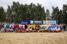 [FOTO] Relacja z Turnieju Piłki Nożnej Plażowej KU AZS Politechniki Rzeszowskiej