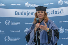 Dziekan WZ prof. PRz B. Zatwarnicka-Madura,